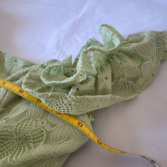 Selfie Leslie Verona Off-Shoulder Lace Overlay Mini Dress Apple Sz S - Picture 7 of 13